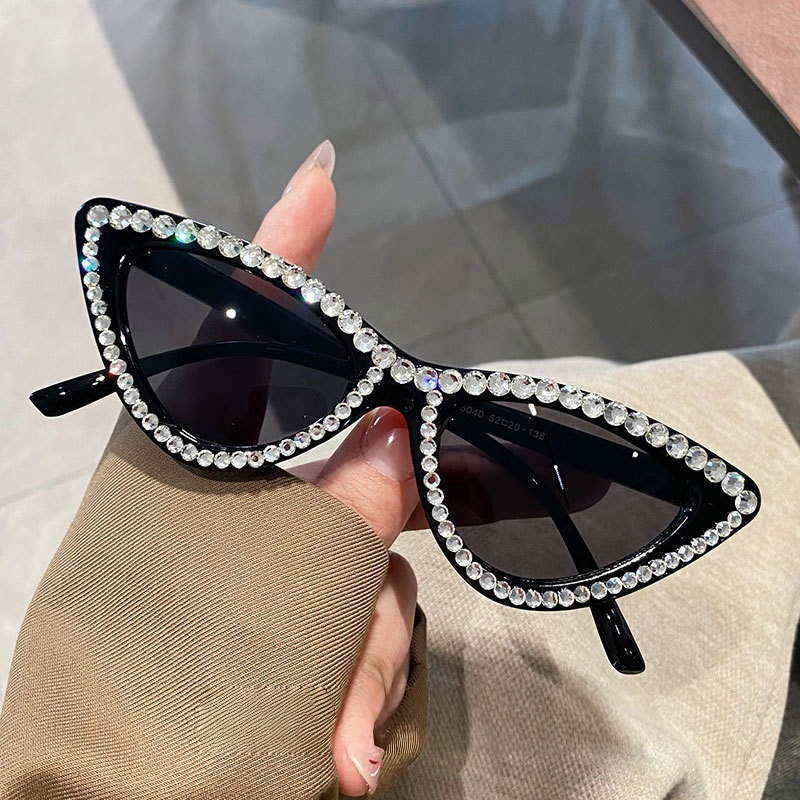 Sunglasses Cat Eye - Kacamata Hitam Mata Kucing Mewah Antik