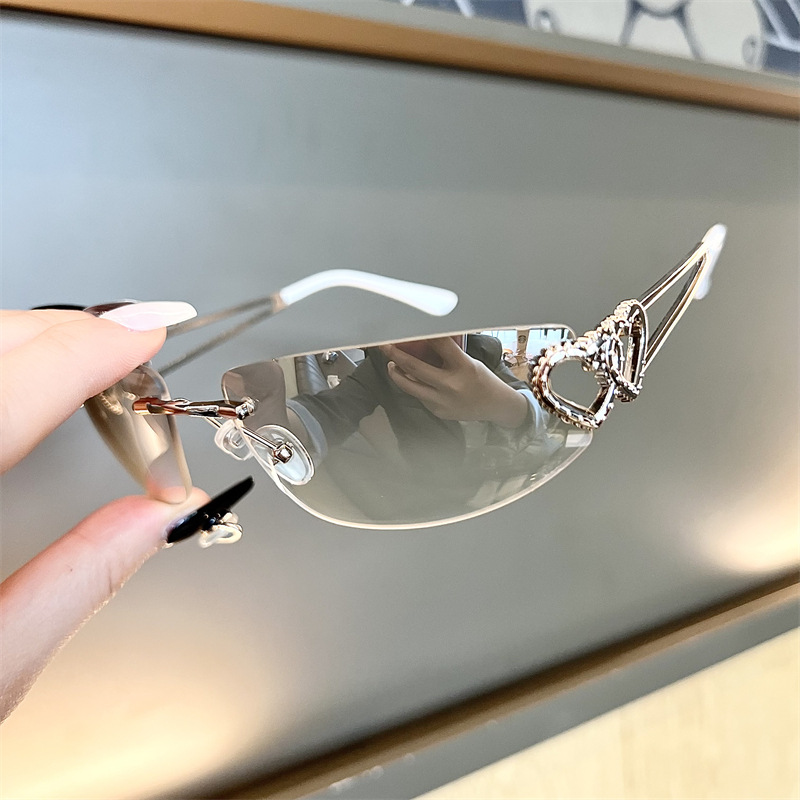 Kacamata Hitam Oval Cat Eye Ta - Sunglasses Cat Eye ulasan dan harga
