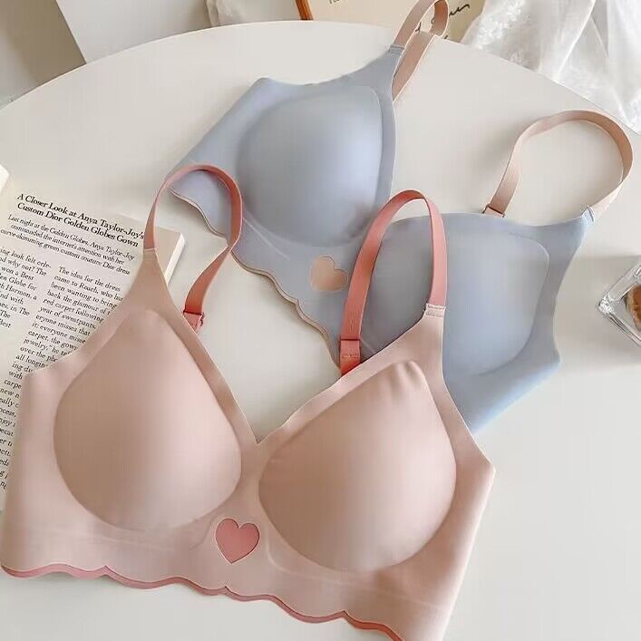 Bra Tak Terlihat Mulus untuk W - Bralette Triangle Set ulasan dan harga