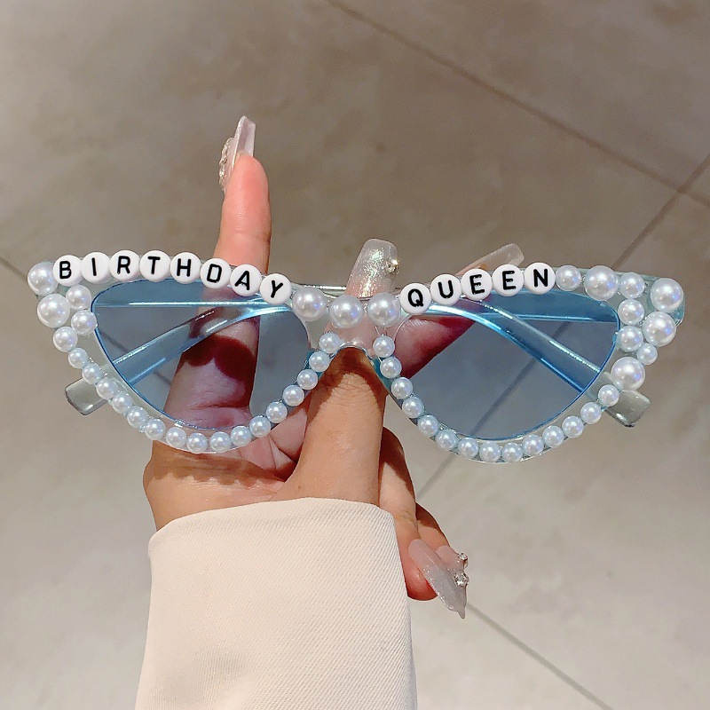 Kacamata Hadiah Merah Muda Dek - Sunglasses Cat Eye ulasan dan harga