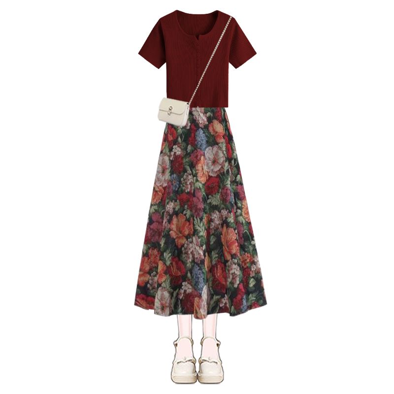 Kaus Merah Anggur Keberuntunga - Midi Skirt Floral ulasan dan harga
